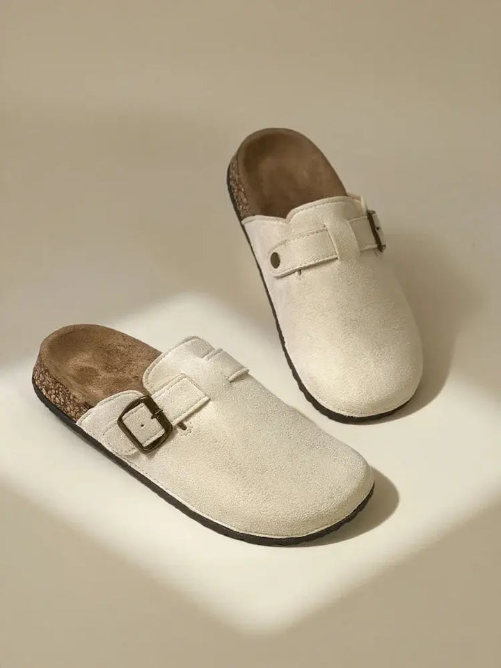 Valantomode | Women's Flat Slippers - Comfortable & Stylish