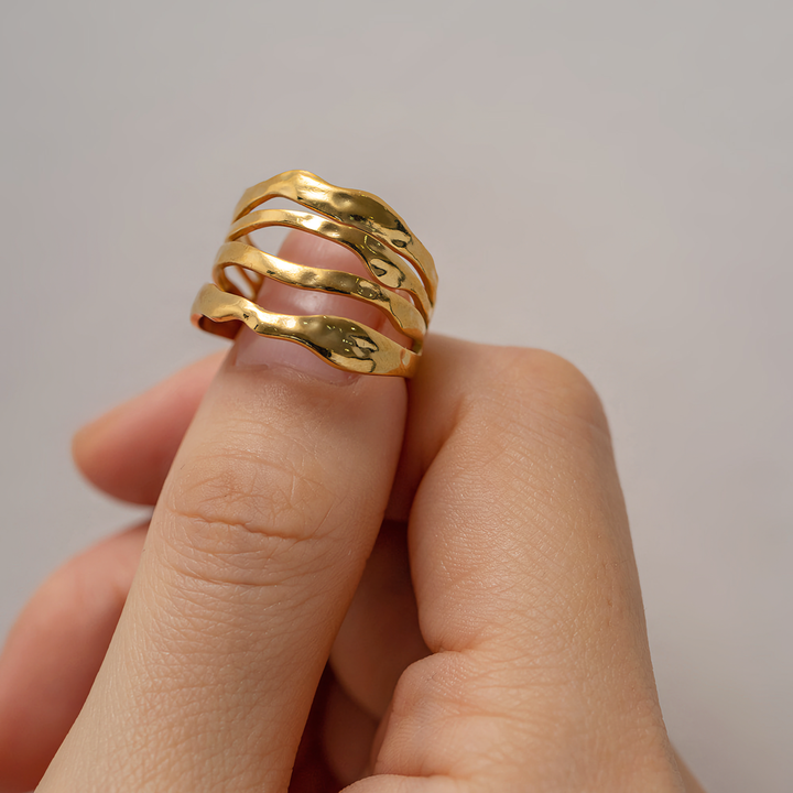 Valantomode | Plated Dolly Ripple Ring with Undulating Strata Architecture and Open-Ended Geometry
