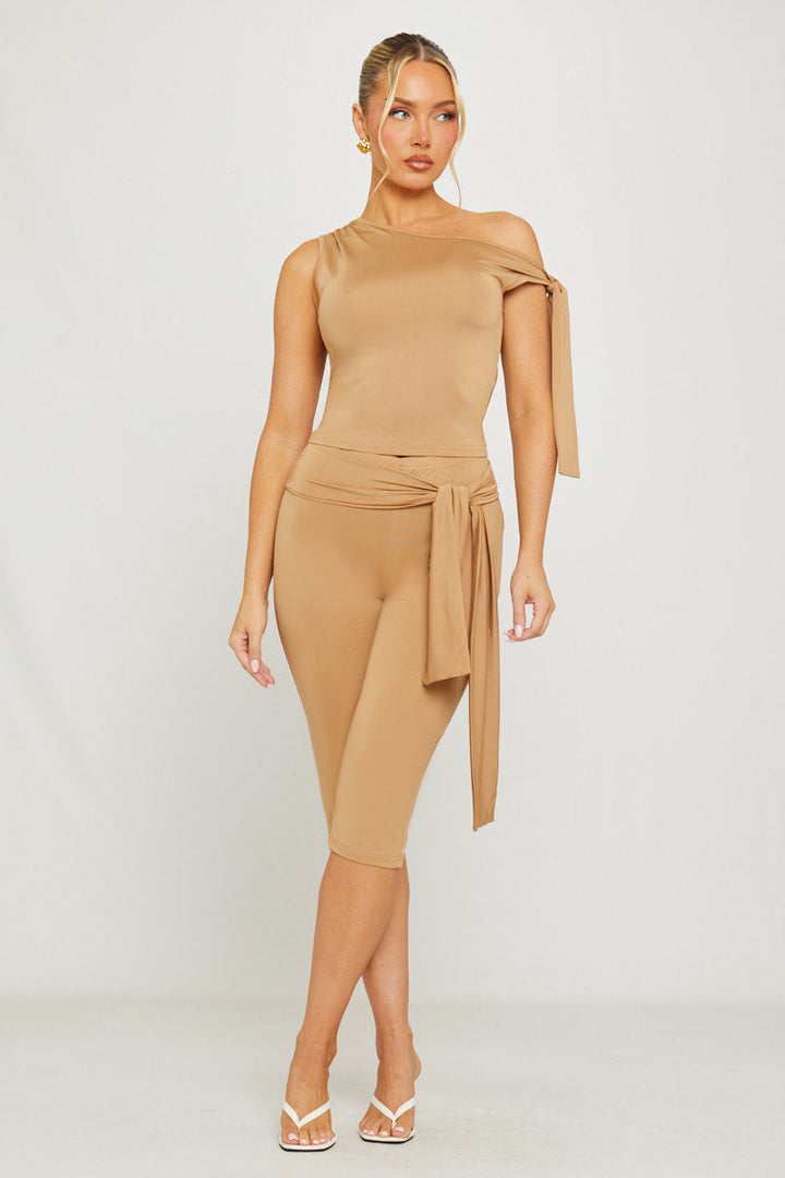 Valantomode | Chic Taupe One Shoulder Knot Top & Capri Pants Set