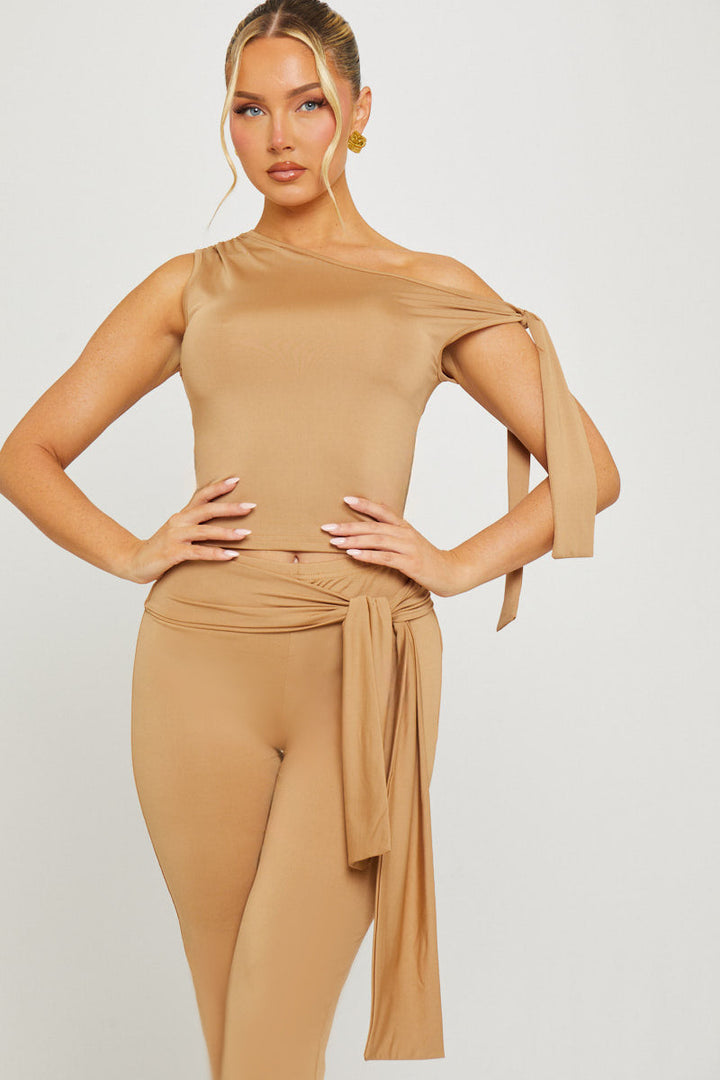 Valantomode | Chic Taupe One Shoulder Knot Top & Capri Pants Set