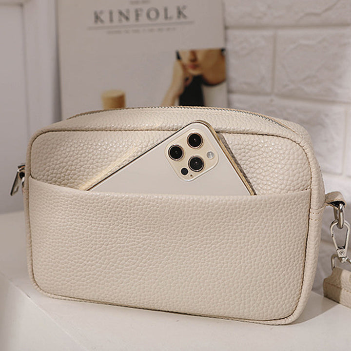 Valantomode | Aura Kinetic Sentry – Compact Executive Shoulder Bag with Contrast Statement Strap