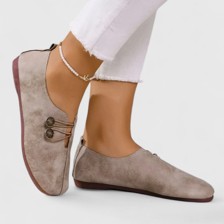 Valantomode | Loafers with Elegant Design