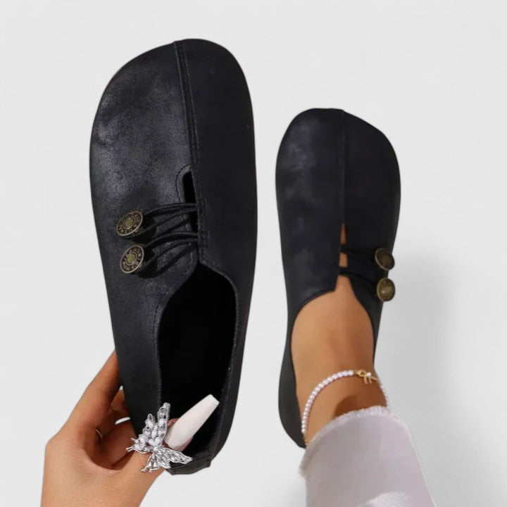 Valantomode | Loafers with Elegant Design