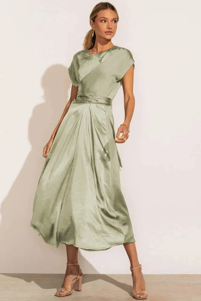 Valantomode | Chic Satin Dress for Women's Night Out and Special Events