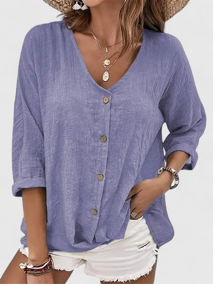 Valantomode | Blouse Featuring Sophisticated Design