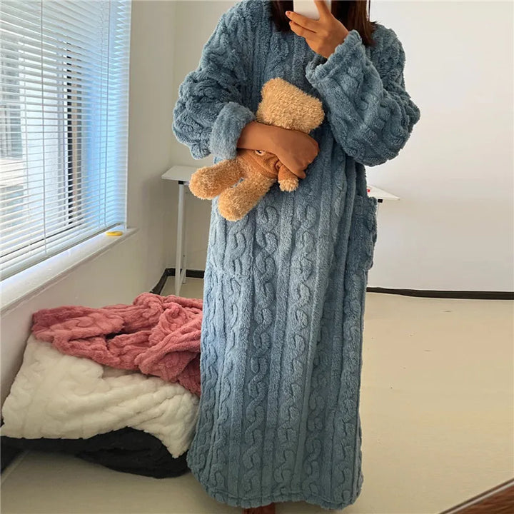 Valantomode | Cozy Fleece Teddy Robe for Ultimate Comfort and Warmth
