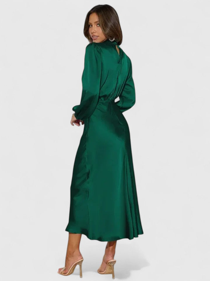Valantomode | Chic Long Dress for Effortless Elegance Every Occasion