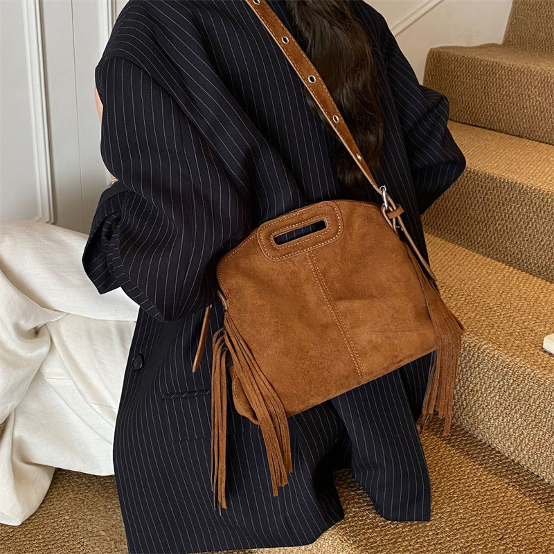 Valantomode | Velvet Cyclus Tassella – Premium Vegan Suede Adjustable Bucket Bag & Crossbody