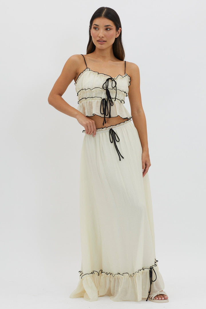 Valantomode | Ruffled Two-Piece Summer Set for Stylish Days