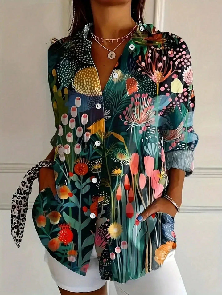 Valantomode | Blouse with Vibrant Pattern
