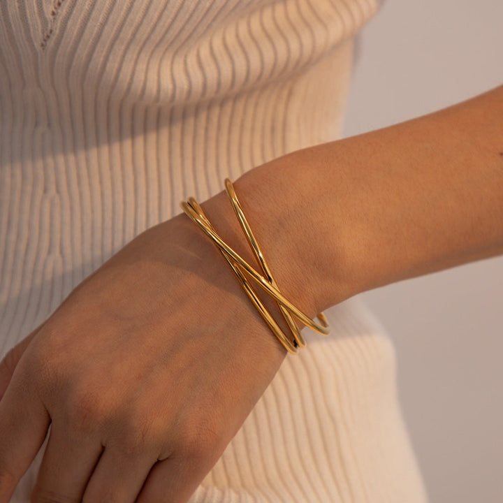 Valantomode | Gold Plated Intertwined Bangle for Women