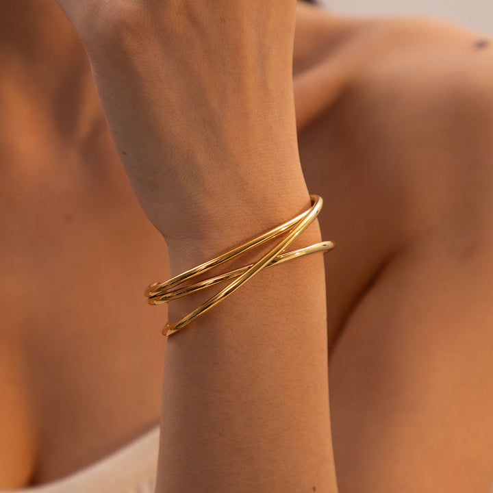 Valantomode | Gold Plated Intertwined Bangle for Women