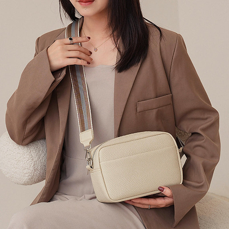 Valantomode | Aura Kinetic Sentry – Compact Executive Shoulder Bag with Contrast Statement Strap