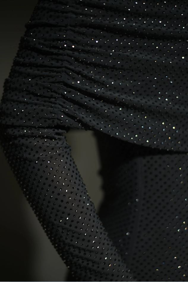 Valantomode | Stunning Strapless Glitter Dress for Stylish Parties