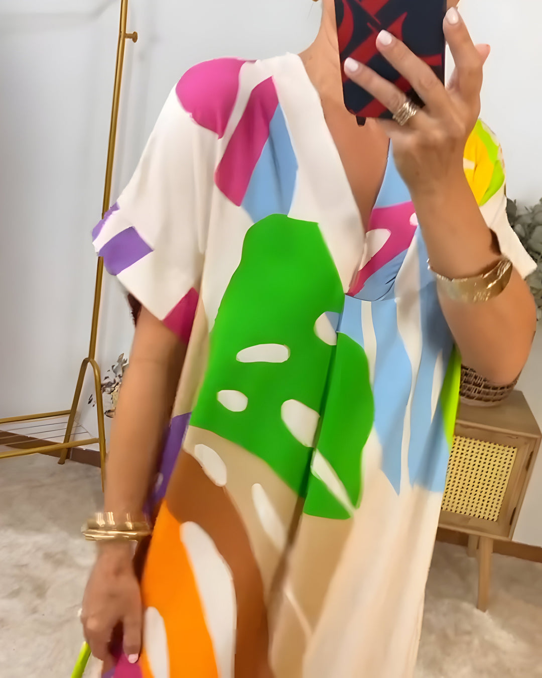 Valantomode | Dress with Abstract Print