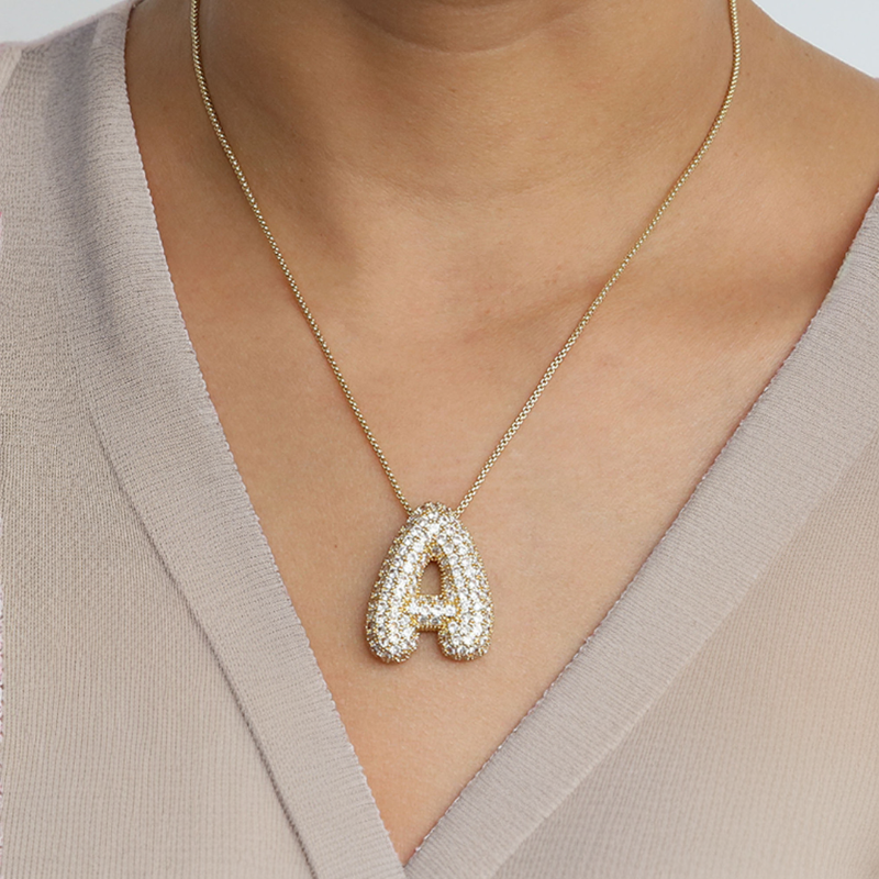 Valantomode | Plated Volumetric Initial Necklace with High-Refractive Stone Assets