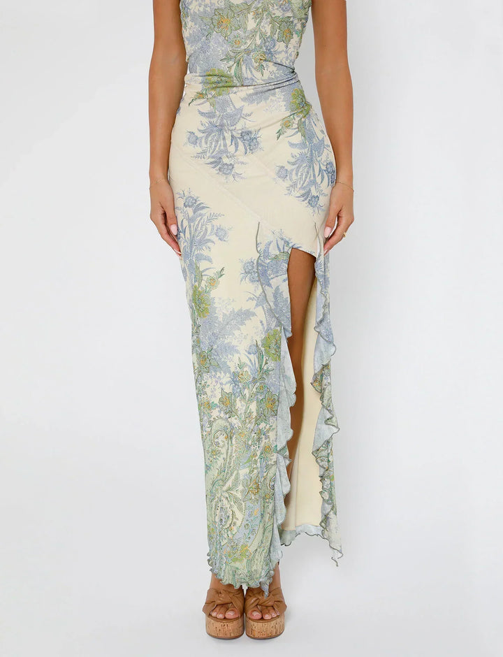 Valantomode | Stylish White Maxi Dress with Floral Design for Summer