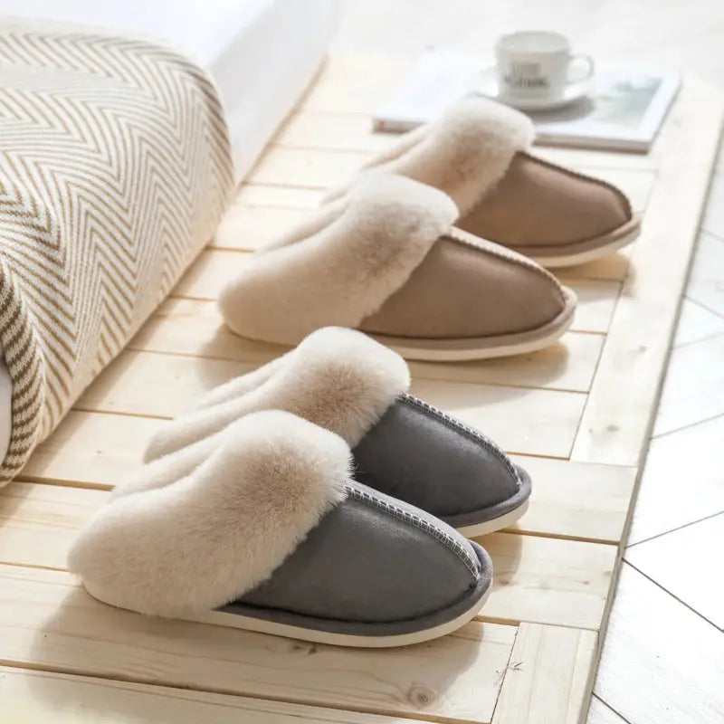 Valantomode | Unisex Velvety Slippers with Thick Sole - Non-Slip Comfort