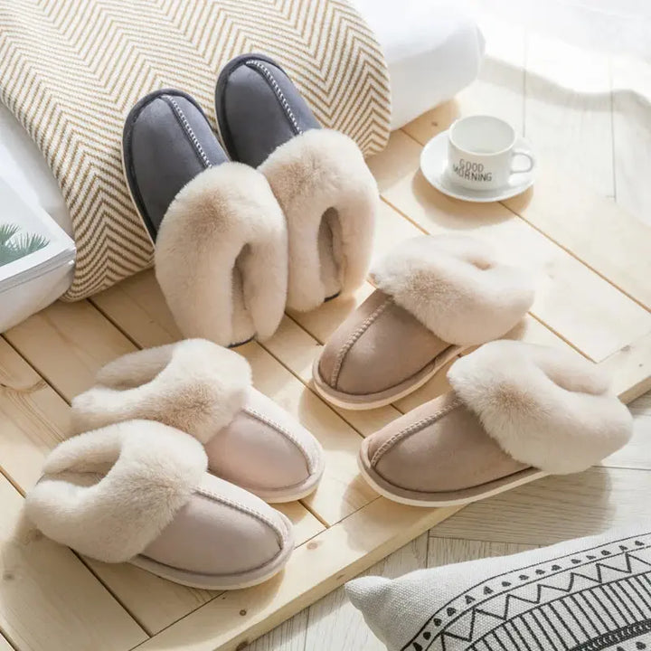 Valantomode | Unisex Velvety Slippers with Thick Sole - Non-Slip Comfort