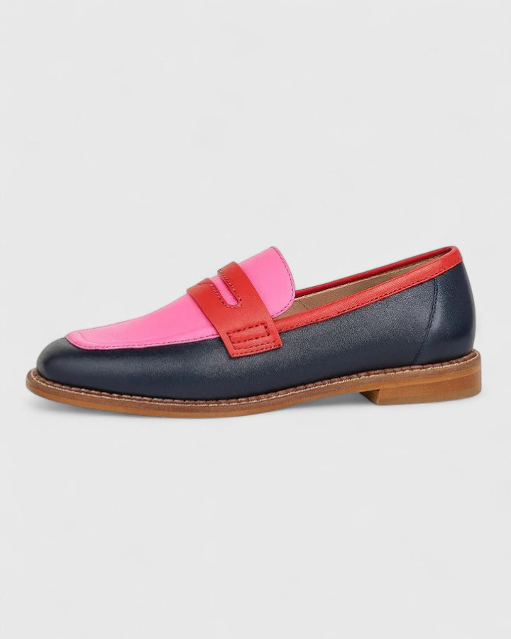 Valantomode | Loafers with Elegant Design