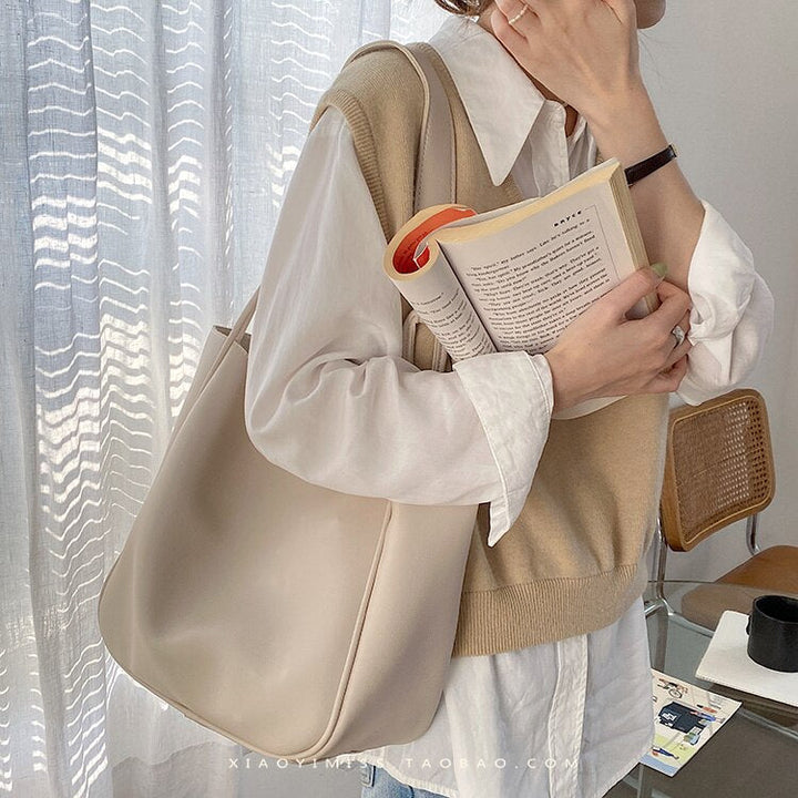 Valantomode | The ‘Aurelius’ Arch-Command – Structural Scale & Executive Grip