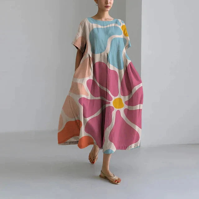Valantomode | Chic Floral Dress Rentals for Women’s Fashion Events