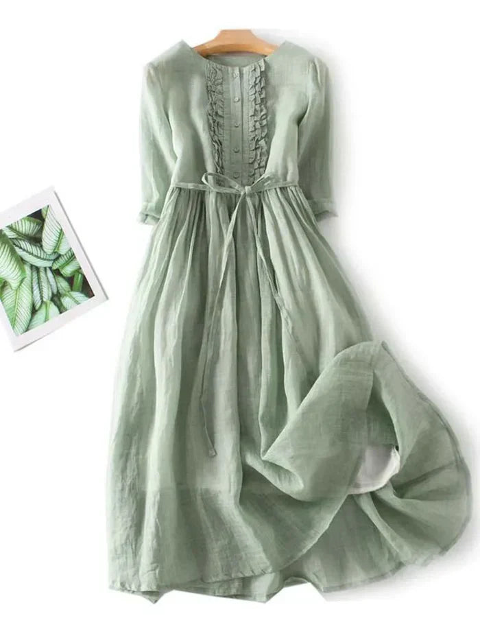 Valantomode | Dress with Classic Vintage Design