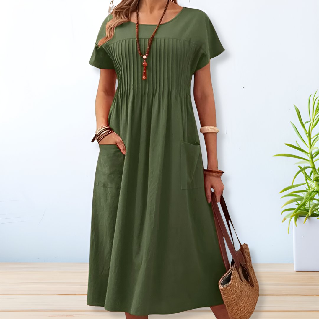 Valantomode | Dress with Relaxed Fit