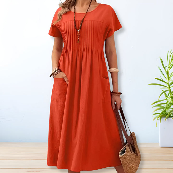 Valantomode | Dress with Relaxed Fit