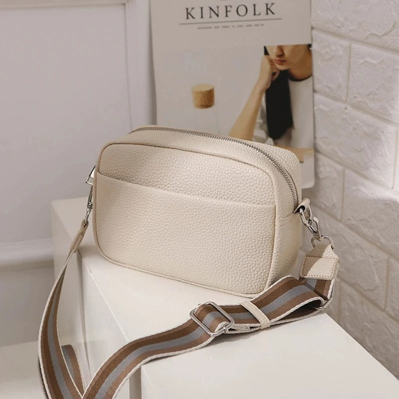 Valantomode | Aura Kinetic Sentry – Compact Executive Shoulder Bag with Contrast Statement Strap