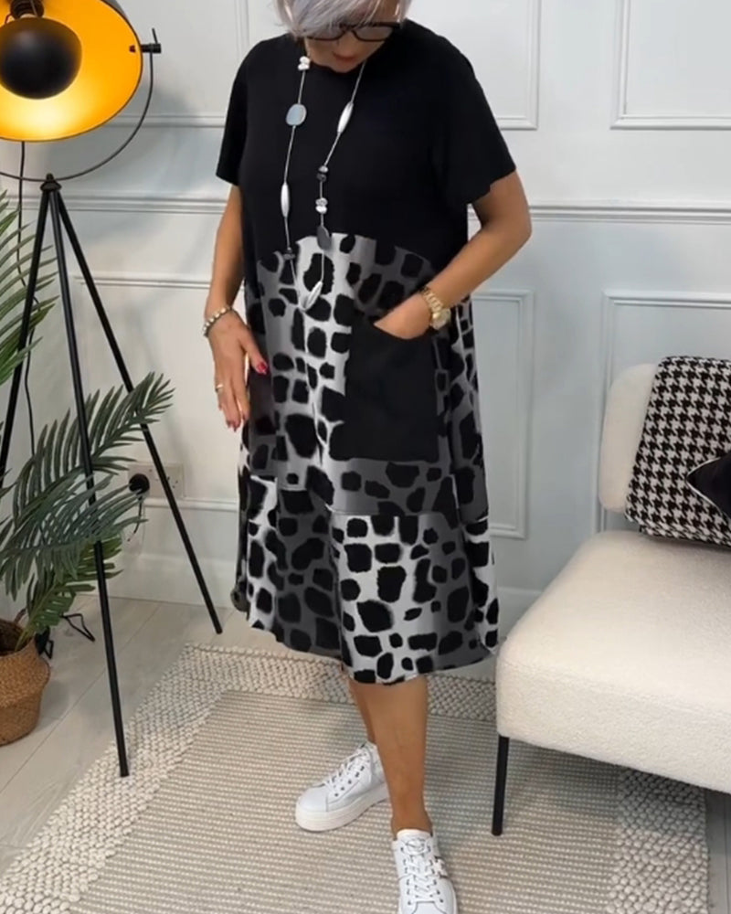 Valantomode | Dress with Animal Print
