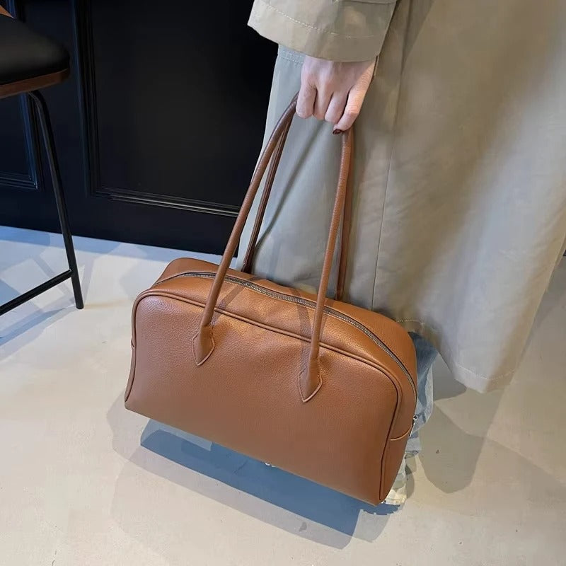 Valantomode | Aura Bowling Courier – Premium Soft Leather-Feel Large Commuter Shoulder Bag