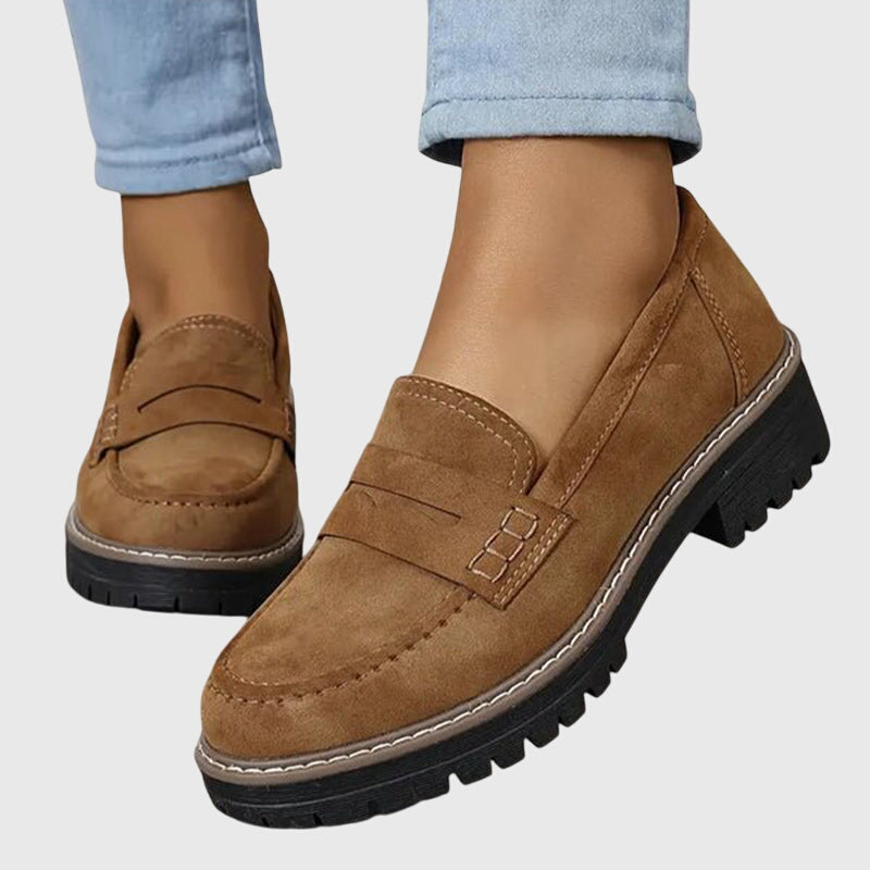 Valantomode | Sophisticated Suede Loafers for Effortless Style