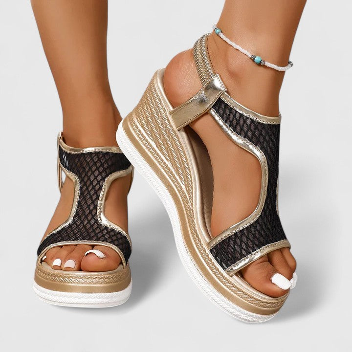 Valantomode | Sandals with Elegant Design