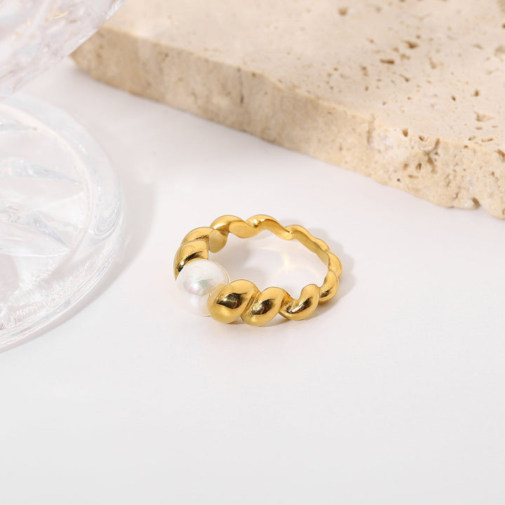 Valantomode | Plated Helical Swirl Ring with Freshwater Pearl for Women