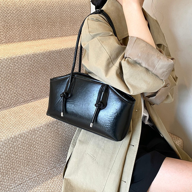 Valantomode | Aria Archival Baguette – Premium Vegan Leather Slim Shoulder Bag with Silver-Tone Accents