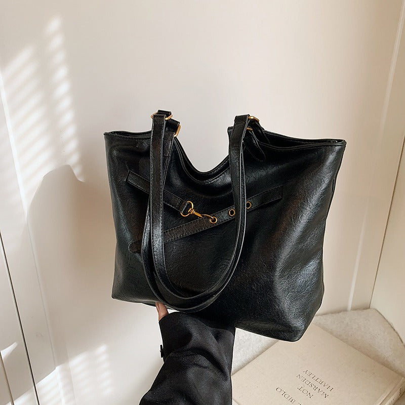 Valantomode | The ‘Aurelius’ Elena Sovereign Vessel – Women's Premium Eco-Friendly Vegan Leather Tote