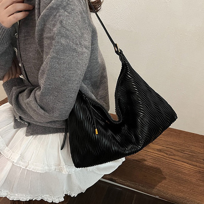 Valantomode | Riviera Kinetic Slab – Premium Vegan Leather Slim-Profile Executive Shoulder Bag