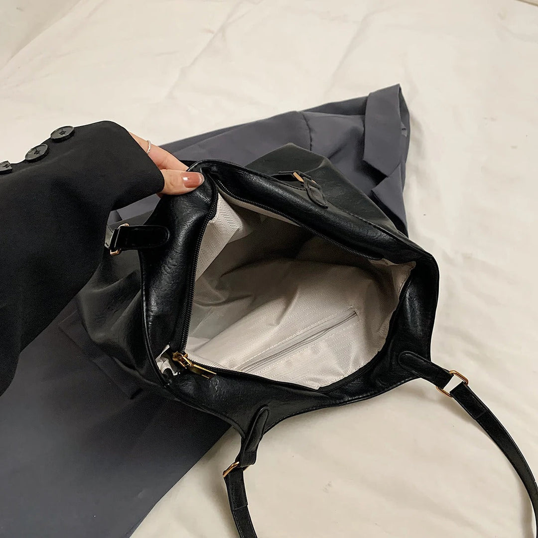 Valantomode | The ‘Aurelius’ Elena Sovereign Vessel – Women's Premium Eco-Friendly Vegan Leather Tote
