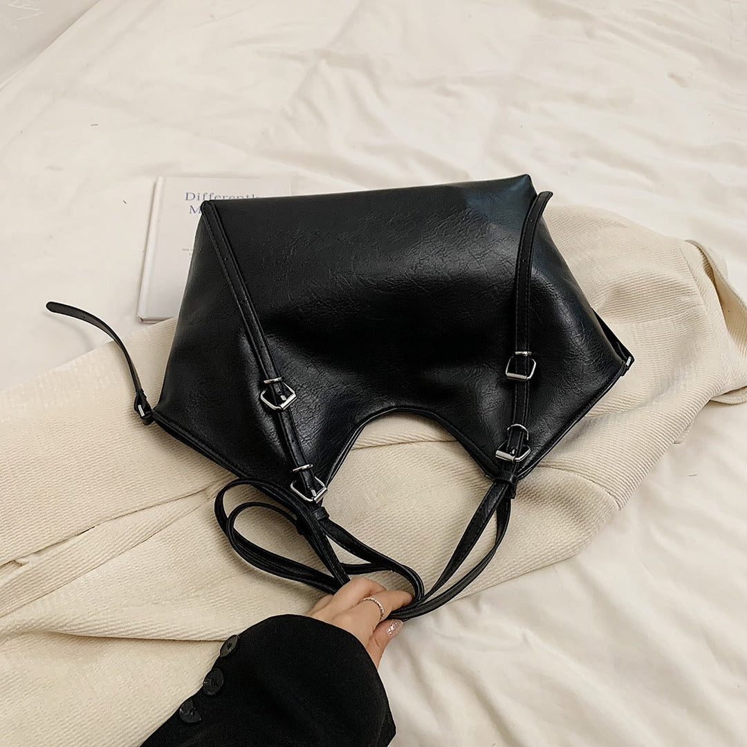 Valantomode | Amara Horizon Executive – Premium Vegan Leather Large Professional Shoulder Bag