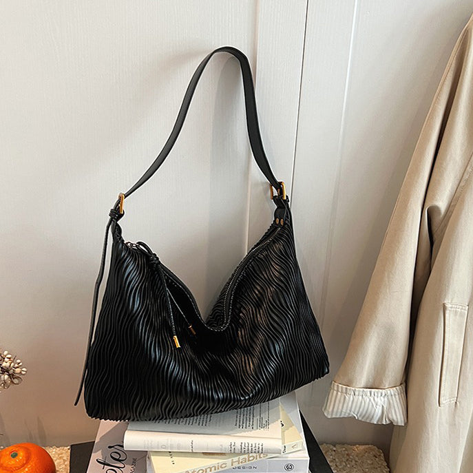 Valantomode | Riviera Kinetic Slab – Premium Vegan Leather Slim-Profile Executive Shoulder Bag