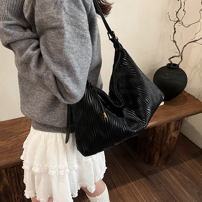 Valantomode | Riviera Kinetic Slab – Premium Vegan Leather Slim-Profile Executive Shoulder Bag