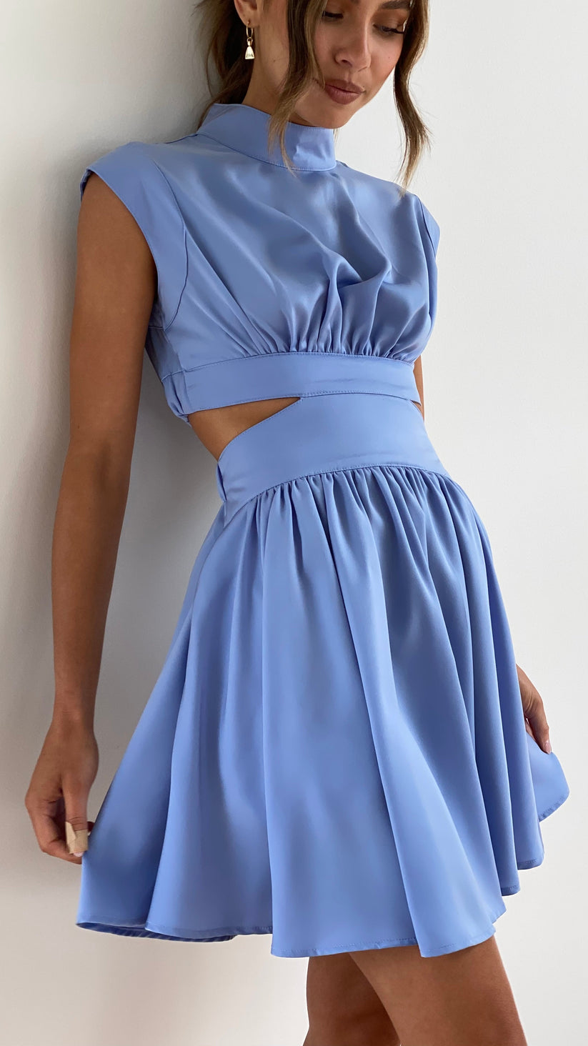 Valantomode | Stunning Cut-Out Dress for a Glamorous Night Out
