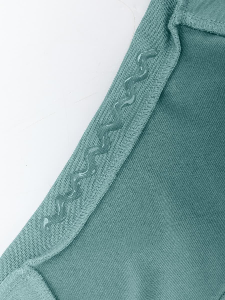 Valantomode | Smooth Off-Shoulder Bodycon Midi Dress