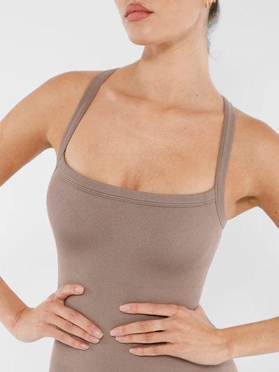 Valantomode | Seamless Yoga Bodysuit with Built-in Bra and Sculpted Butterfly Back