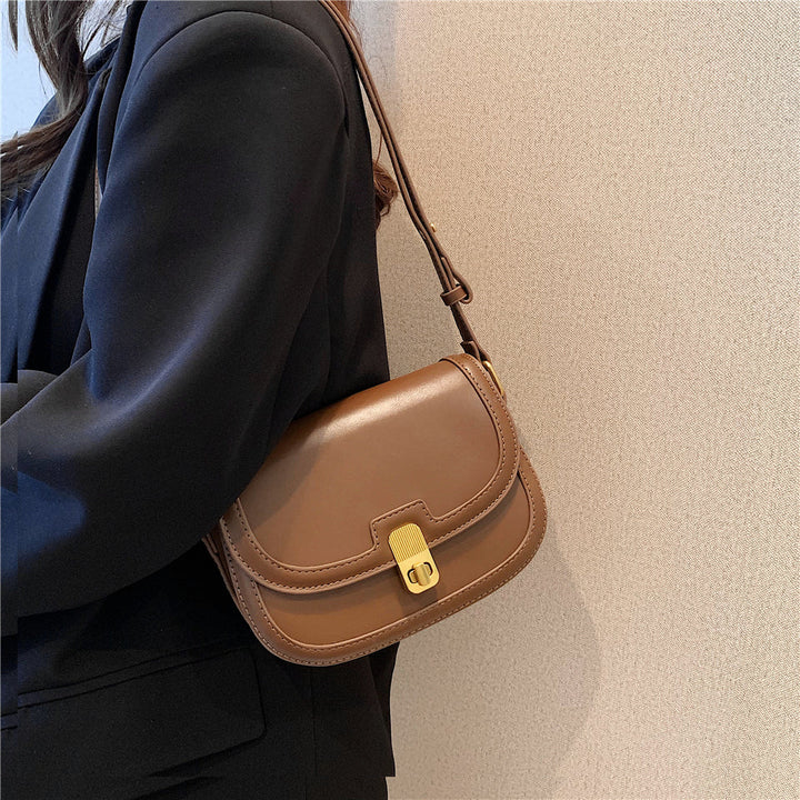 Valantomode | The ‘Aurelius’ Lily Sentinel Vessel – Women's Premium Turn-Lock Executive Crossbody