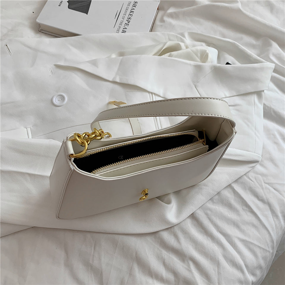 Valantomode | The Arya Kinetic Garrison – Women's Premium Sleek Vegan Leather Shoulder Bag