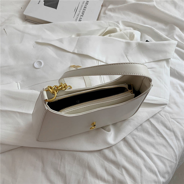 Valantomode | The Arya Kinetic Garrison – Women's Premium Sleek Vegan Leather Shoulder Bag