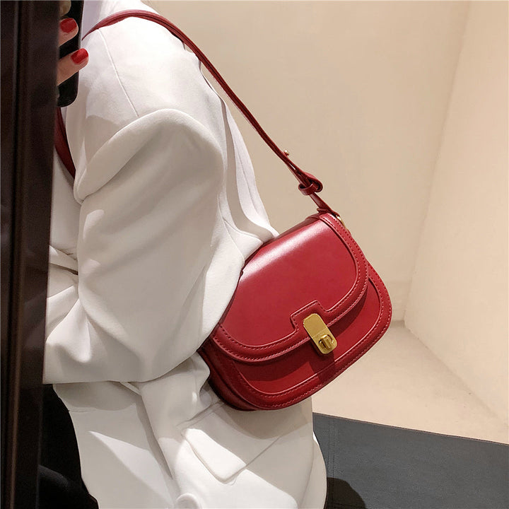 Valantomode | The ‘Aurelius’ Lily Sentinel Vessel – Women's Premium Turn-Lock Executive Crossbody