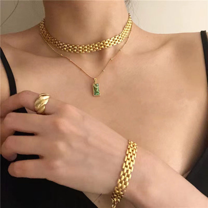Valantomode | Heavyweight Gold Plated Link Choker for Women